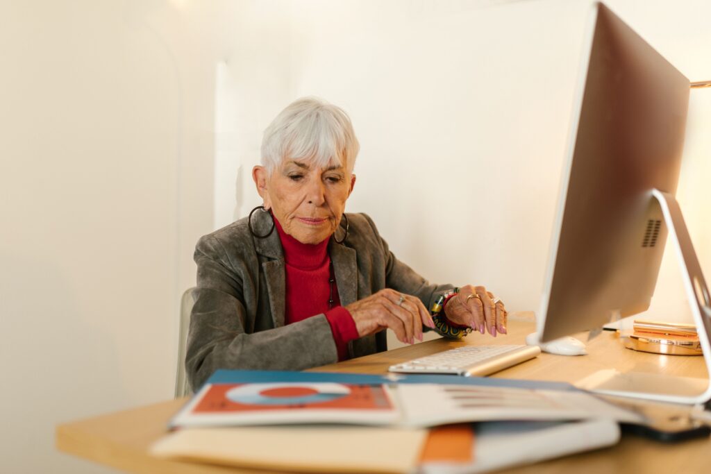 Adult career-changer training for a new IT job